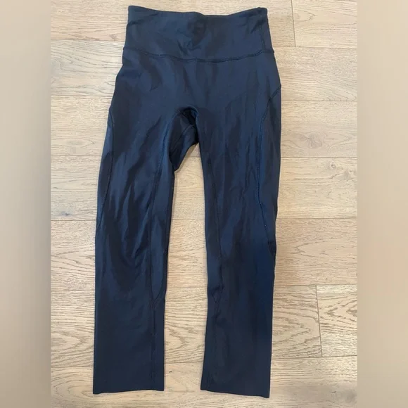 Lot of 4 capri leggings - lululemon, H&M - Picture 12 of 16